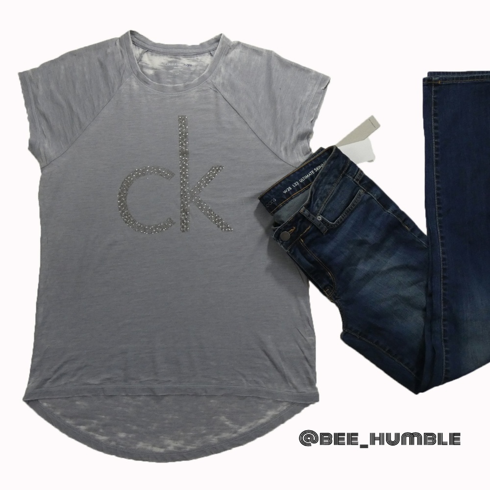🆕🚺CALVIN KLEIN Distressed Tee